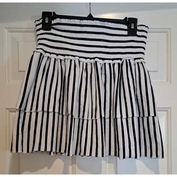 Duffield Lane Nancy Navy Stripe Smocked Waist Tiered Ruffle Skirt Women's Small - Picture 2 of 8